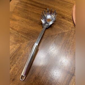 Vintage Stainless ROSTFREI INOX SPAGHETTI CLAW SCOOP 12"